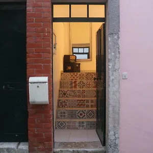 nooks-sintra-three.hotels-lisbon-portugal.com/